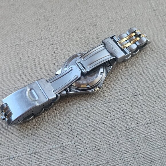 Fossil Women Wrsitwatch Crystals Accent Face Silver/Gold Tone Quartz Watch - Picture 12 of 14